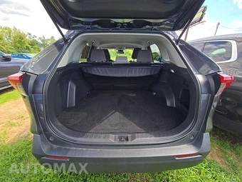 2023 Toyota RAV4 XLE - miniatura 14
