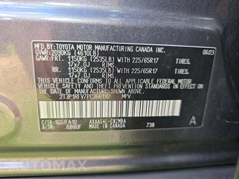 2023 Toyota RAV4 XLE - miniatura 5
