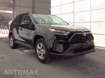 2023 Toyota RAV4 XLE - miniatura 3