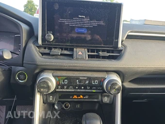 2023 Toyota RAV4 XLE - miniatura 11