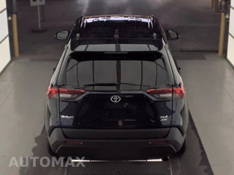 2023 Toyota RAV4 XLE - miniatura 5