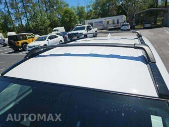 2023 Toyota RAV4 XLE - miniatura 12