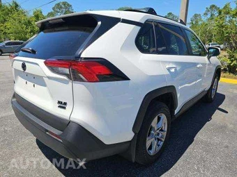2023 Toyota RAV4 XLE - miniatura 3