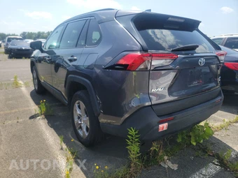 2023 Toyota RAV4 XLE – miniatura 6