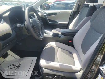 2023 Toyota RAV4 XLE – miniatura 7