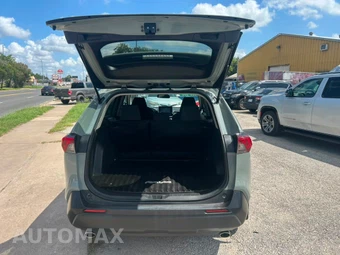 2023 Toyota RAV4 XLE - miniatura 7