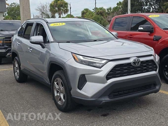2023 Toyota RAV4 XLE – miniatura 4