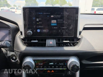 2023 Toyota RAV4 XLE - miniatura 11