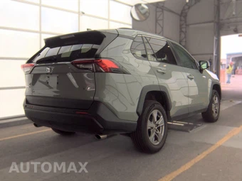 2023 Toyota RAV4 XLE - miniatura 4