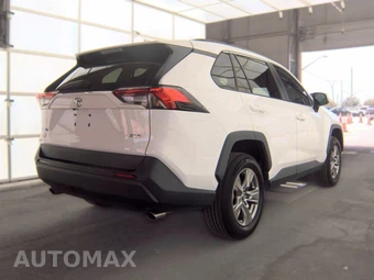 2023 Toyota RAV4 XLE - miniatura 4