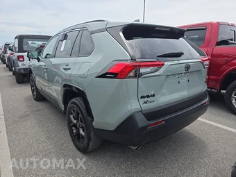 2023 Toyota RAV4 XLE - miniatura 6