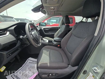 2023 Toyota RAV4 XLE - miniatura 7