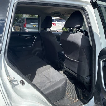 2023 Toyota RAV4 XLE - miniatura 16