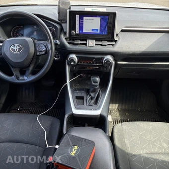 2023 Toyota RAV4 XLE - miniatura 17