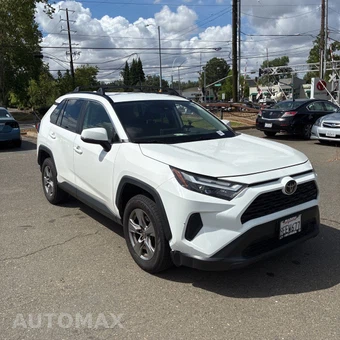 2023 Toyota RAV4 XLE - miniatura 7