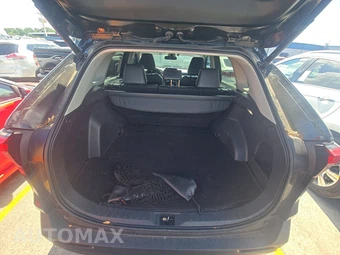 2023 Toyota RAV4 XLE Premium – miniatura 17