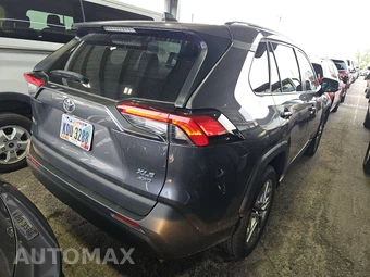 2023 Toyota RAV4 XLE Premium - miniatura 4