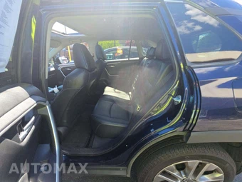 2023 Toyota RAV4 XLE Premium - miniatura 13