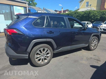 2023 Toyota RAV4 XLE Premium - miniatura 3