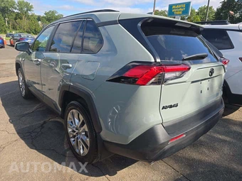 2023 Toyota RAV4 XLE Premium - miniatura 2