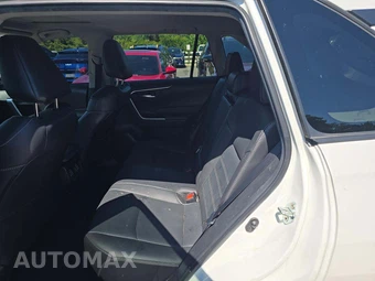 2023 Toyota RAV4 XLE Premium - miniatura 13