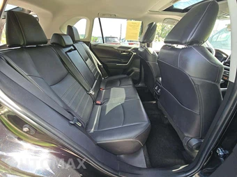 2023 Toyota RAV4 XLE Premium - miniatura 13