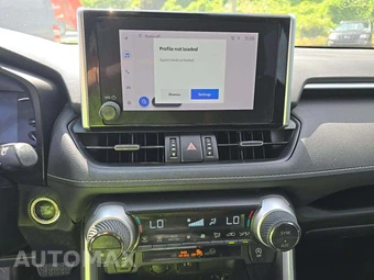 2023 Toyota RAV4 XLE Premium - miniatura 7