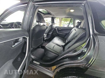2023 Toyota RAV4 XLE Premium – miniatura 13