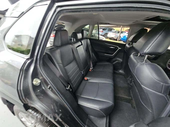 2023 Toyota RAV4 XLE Premium – miniatura 16