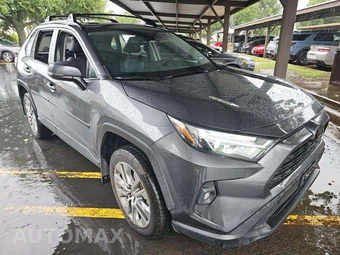 2023 Toyota RAV4 XLE Premium – miniatura 4