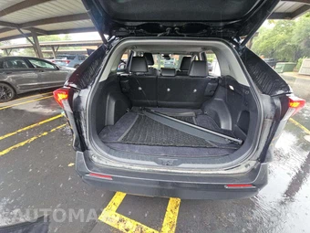 2023 Toyota RAV4 XLE Premium - miniatura 14