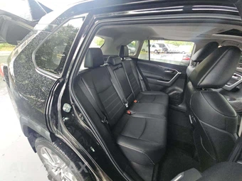2023 Toyota RAV4 XLE Premium - miniatura 16