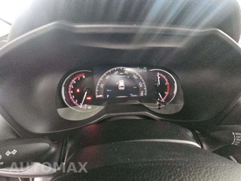 2023 Toyota RAV4 XLE Premium - miniatura 9
