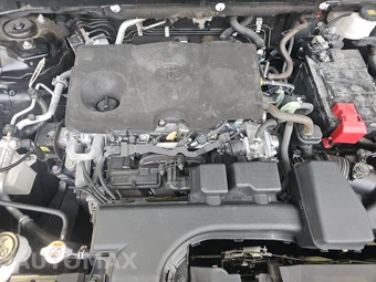 2023 Toyota RAV4 XLE Premium – miniatura 16