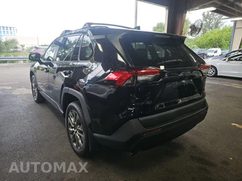 2023 Toyota RAV4 XLE Premium – miniatura 6