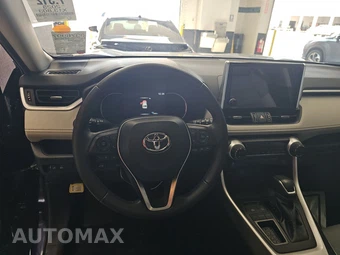 2023 Toyota RAV4 XLE Premium - miniatura 10