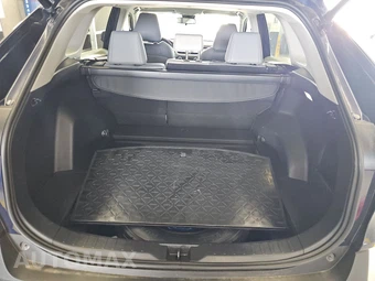 2023 Toyota RAV4 XLE Premium - miniatura 16