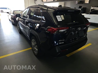 2023 Toyota RAV4 XLE Premium - miniatura 6