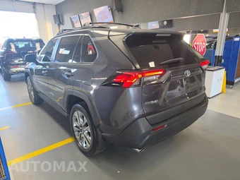 2023 Toyota RAV4 XLE Premium - miniatura 6
