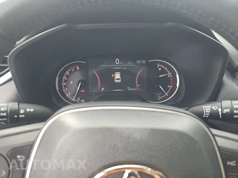 2023 Toyota RAV4 XLE Premium - miniatura 12