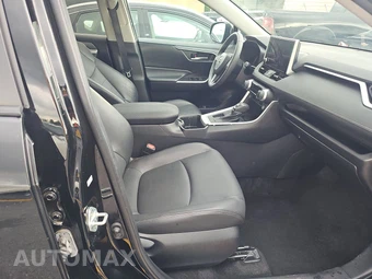 2023 Toyota RAV4 XLE Premium - miniatura 8