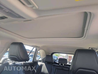 2023 Toyota RAV4 XLE Premium - miniatura 8