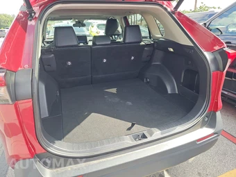 2023 Toyota RAV4 XLE Premium - miniatura 16