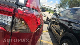 2023 Toyota RAV4 XLE Premium - miniatura 19
