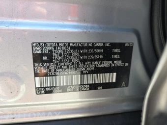 2023 Toyota RAV4 XLE Premium - miniatura 14