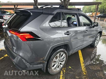 2023 Toyota RAV4 XLE Premium - miniatura 3