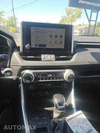 2023 Toyota RAV4 XLE Premium - miniatura 7