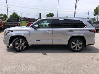 2023 Toyota Sequoia Capstone - miniatura 4