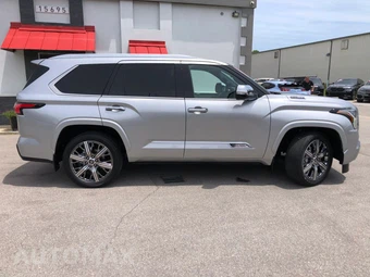 2023 Toyota Sequoia Capstone - miniatura 8