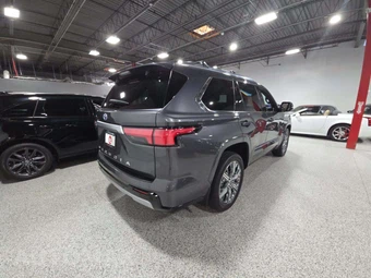 2023 Toyota Sequoia Capstone - miniatura 3
